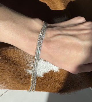 Natural diamond tennis bracelet