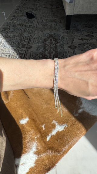 Natural diamond tennis bracelet