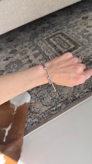 Natural diamond tennis bracelet