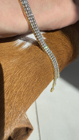 Natural diamond tennis bracelet
