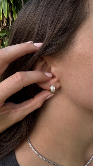 Tripe Row Bling Huggies