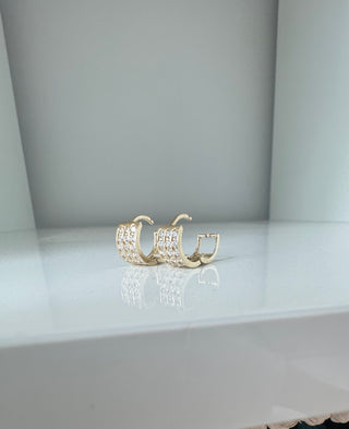 Tripe Row Bling Huggies