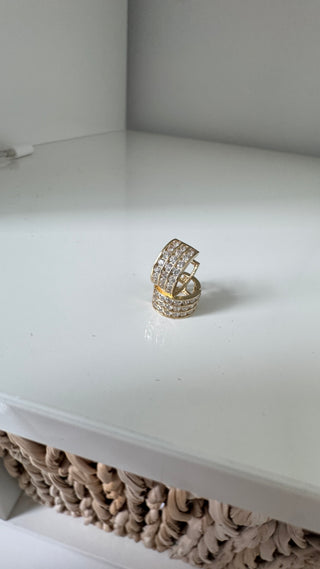 Tripe Row Bling Huggies