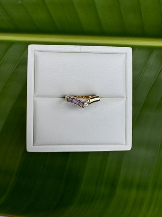 14k V Shaped Diamond and Natural ( Amethyst) Ring Snake Detail