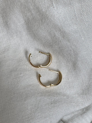 14k Gold Diamond Starburst Huggies