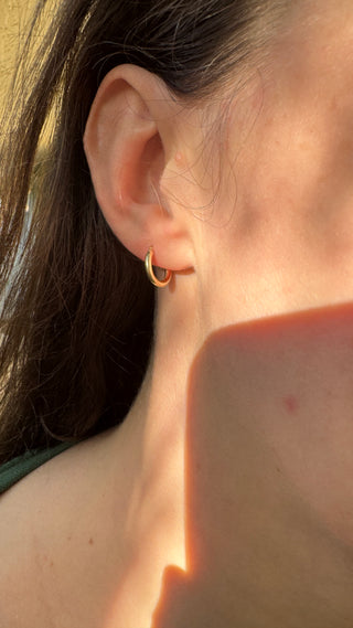14k Gold Huggie Earrings