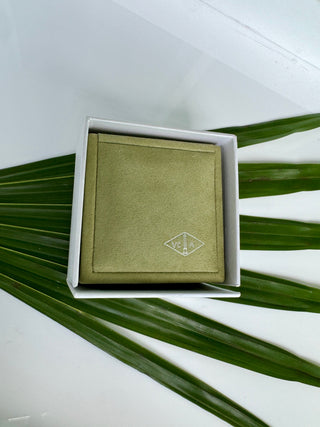 Vintage 18K Van Cleef & Arpels Necklace mother of pearl