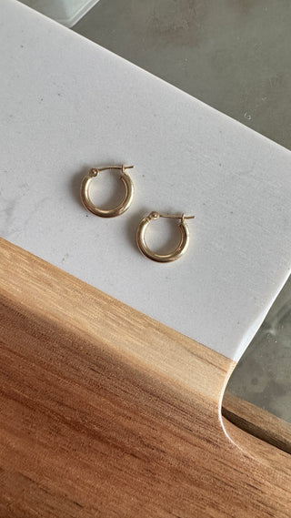 14k Gold Huggie Earrings